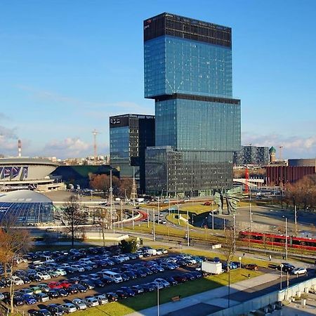 Apartament Korfantego Citycentre Z Widokiem Na Spodek Катовице Екстериор снимка